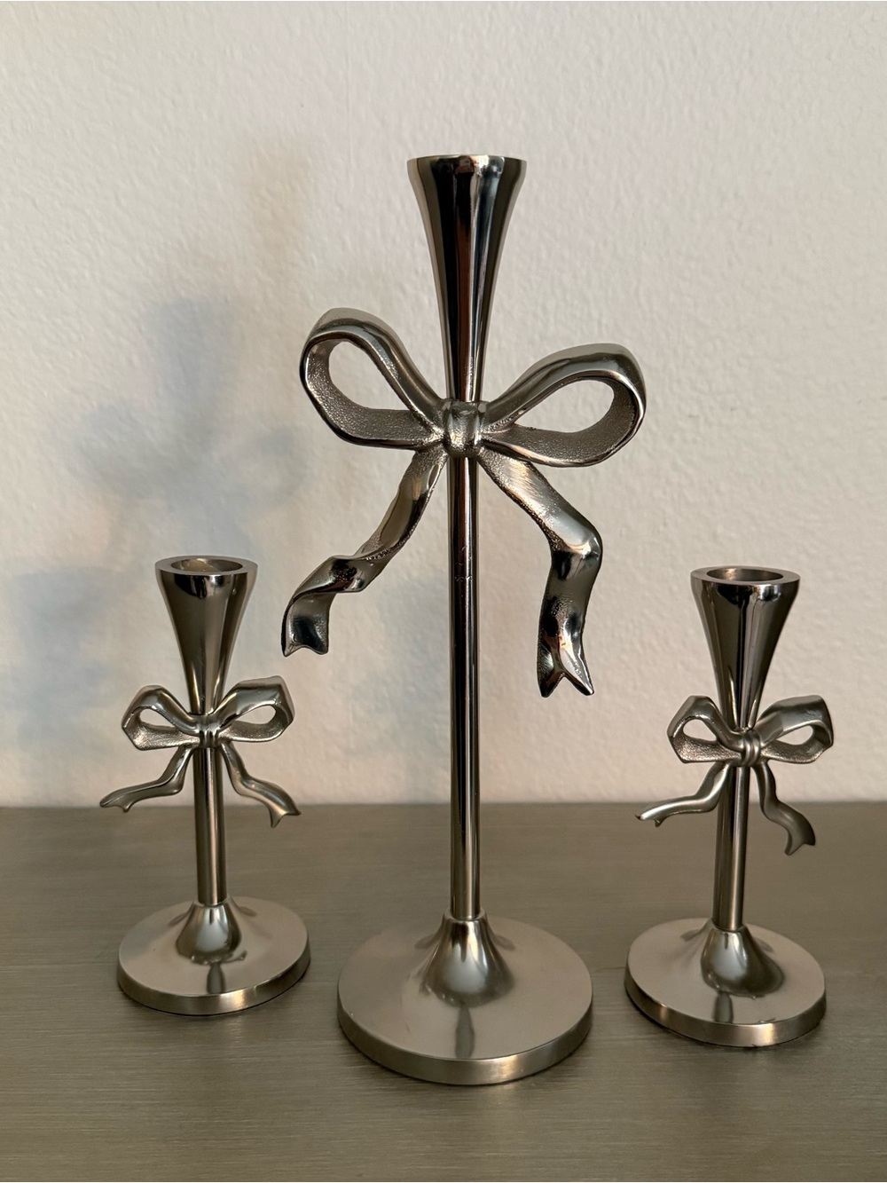Metal Bow Taper Candle Holder Set of 3